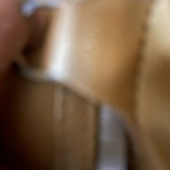 Authentic Louis Vuitton bag - Picture 9 of 17